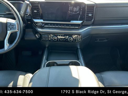 Used 2024 Chevrolet Silverado 3500 LTZ w/ LTZ Convenience Package image 13