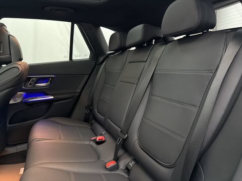 Certified 2026 Mercedes-Benz GLC 300 image 19