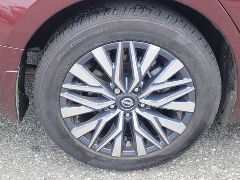 Used 2023 Nissan Altima 2.5 SV FWD image 10
