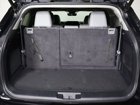Used 2023 Toyota Highlander Limited AWD/4WD image 18