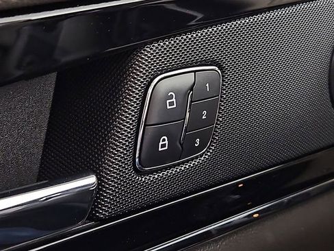 Certified 2022 Lincoln Nautilus Reserve w/ Equipment Group 201A image 27