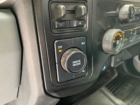 Used 2024 Ford F250 XL w/ Snow Plow Prep Package image 21