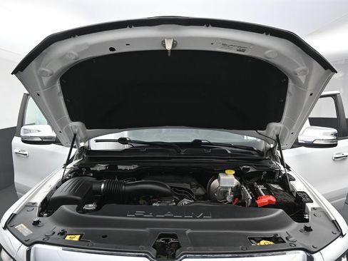 Used 2021 RAM 1500 Laramie AWD/4WD image 37