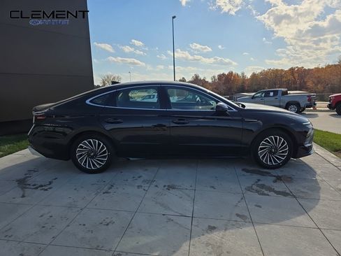 New 2026 Hyundai Sonata SEL FWD image 4