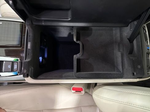 Used 2016 Acura RLX w/ Technology Package image 41