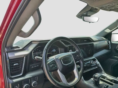 Used 2024 GMC Sierra 1500 Denali w/ Technology Package RWD image 12