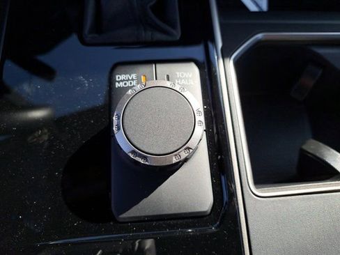 New 2025 Toyota Tundra SR5 image 27
