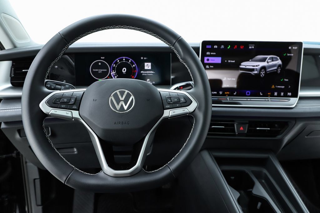 New 2026 Volkswagen Tiguan SE AWD/4WD image 59
