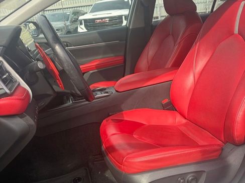 Used 2021 Toyota Camry XSE AWD/4WD image 2