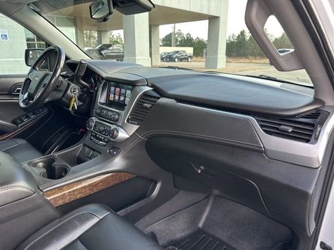 Used 2019 Chevrolet Tahoe LT image 49