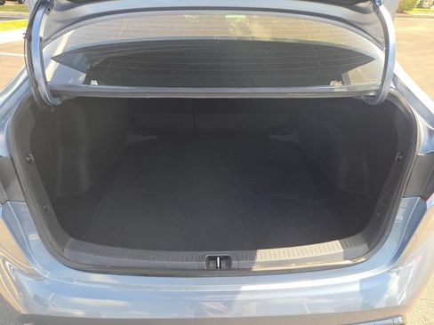 Used 2021 Toyota Corolla SE FWD image 21