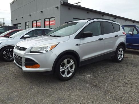 Used 2016 Ford Escape S w/ Equipment Group 101A image 3