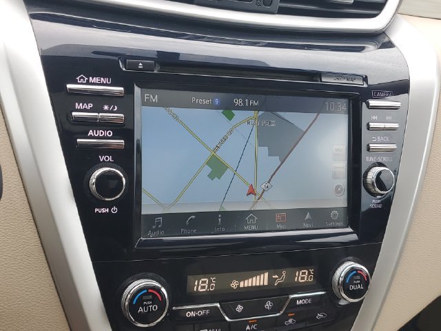 Used 2017 Nissan Murano AWD image 27