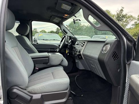 Used 2014 Ford F250 XLT w/ Snow Plow Prep Package AWD/4WD image 7