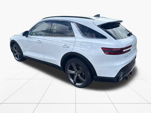 Used 2024 Genesis GV70 3.5T Sport w/ Sport Advanced Package AWD/4WD image 6