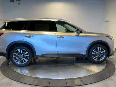 Certified 2023 INFINITI QX60 Luxe image 9