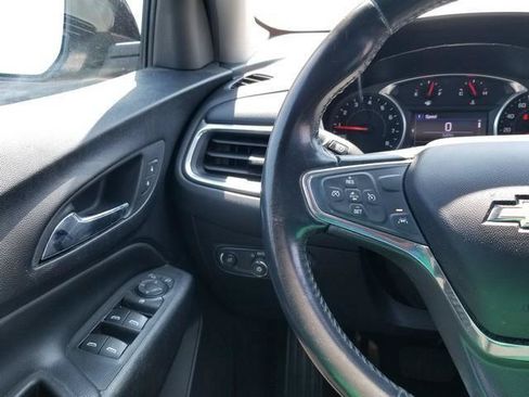 Used 2020 Chevrolet Equinox LT FWD image 25