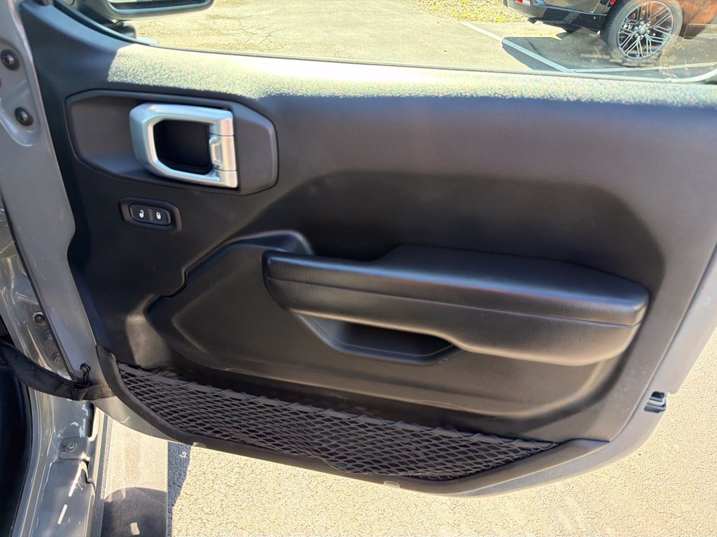 Used 2020 Jeep Wrangler Unlimited Sport AWD/4WD image 43