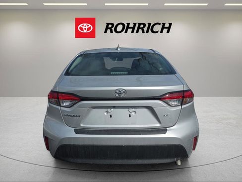 Used 2023 Toyota Corolla LE image 7