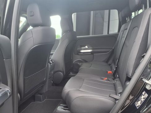 New 2025 Mercedes-Benz GLB 250 4MATIC image 16