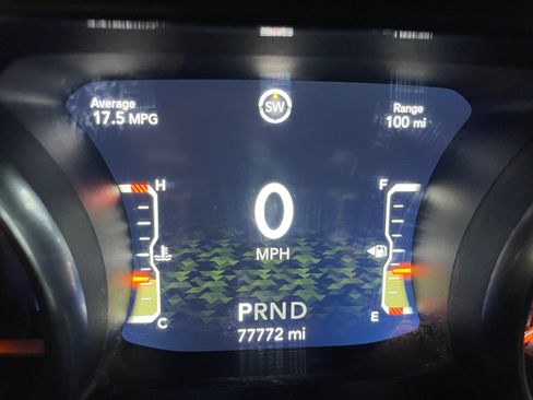 Used 2019 Jeep Wrangler Unlimited Sahara AWD/4WD image 11