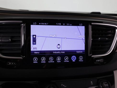 Used 2017 Chrysler Pacifica Touring-L Plus w/ Tire & Wheel Group FWD image 34