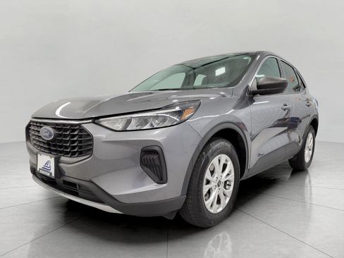 Used 2023 Ford Escape Active image 12