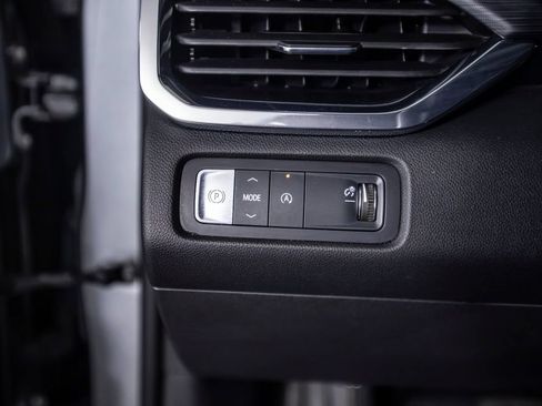 Used 2024 GMC Acadia Elevation FWD image 38