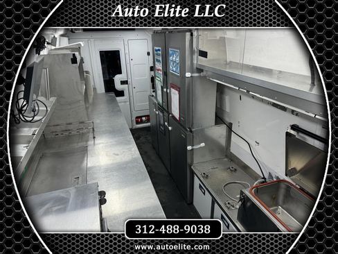 Used 2022 Mercedes-Benz Sprinter 4500 image 1