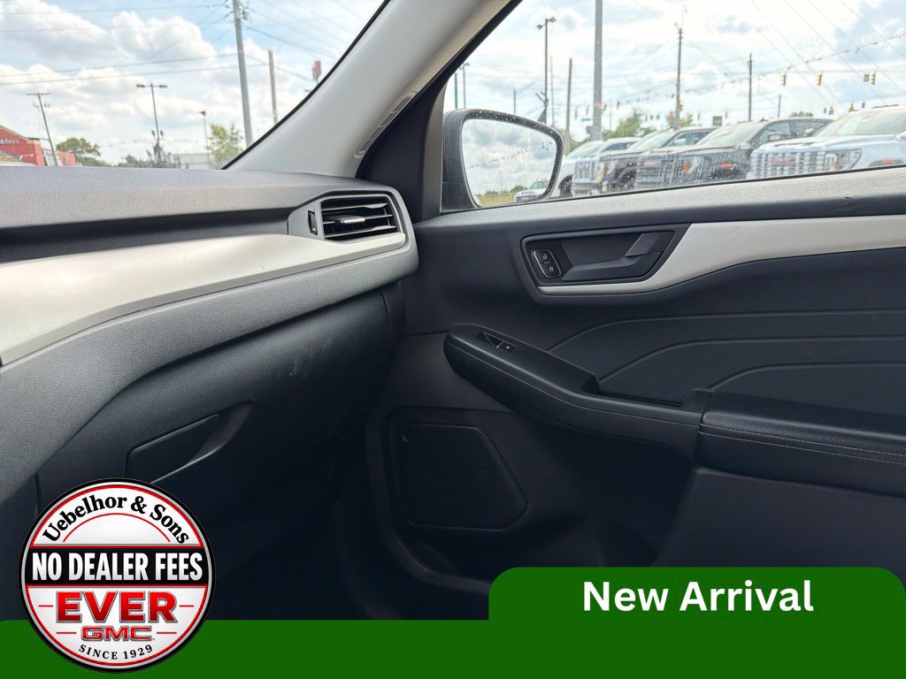 Used 2022 Ford Escape SE w/ SE Sport Appearance Package AWD/4WD image 31