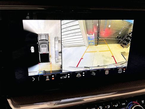 Used 2024 GMC Sierra 1500 Denali w/ Denali Reserve Package AWD/4WD image 19