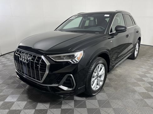 Used 2025 Audi Q3 2.0T Premium Plus w/ Premium Plus Package image 4