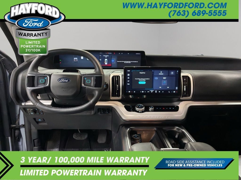 Used 2025 Ford Expedition Active AWD/4WD image 14