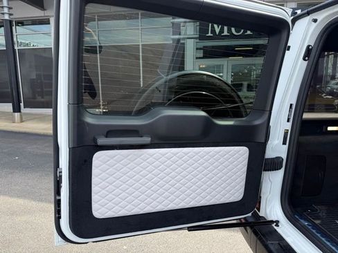 Certified 2025 Mercedes-Benz G 63 AMG 4MATIC image 6