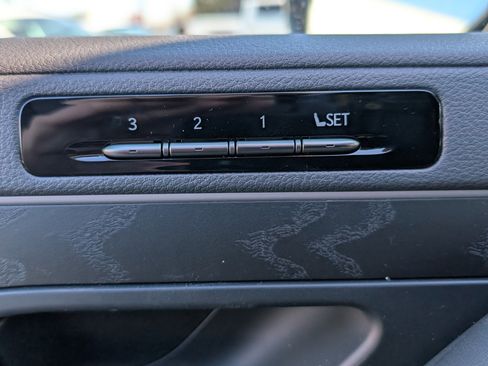 New 2026 Lexus LX 700h Luxury image 18