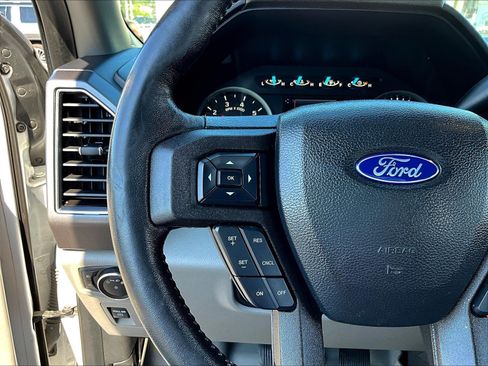 Used 2019 Ford F150 XLT w/ Equipment Group 301A Mid AWD/4WD image 12