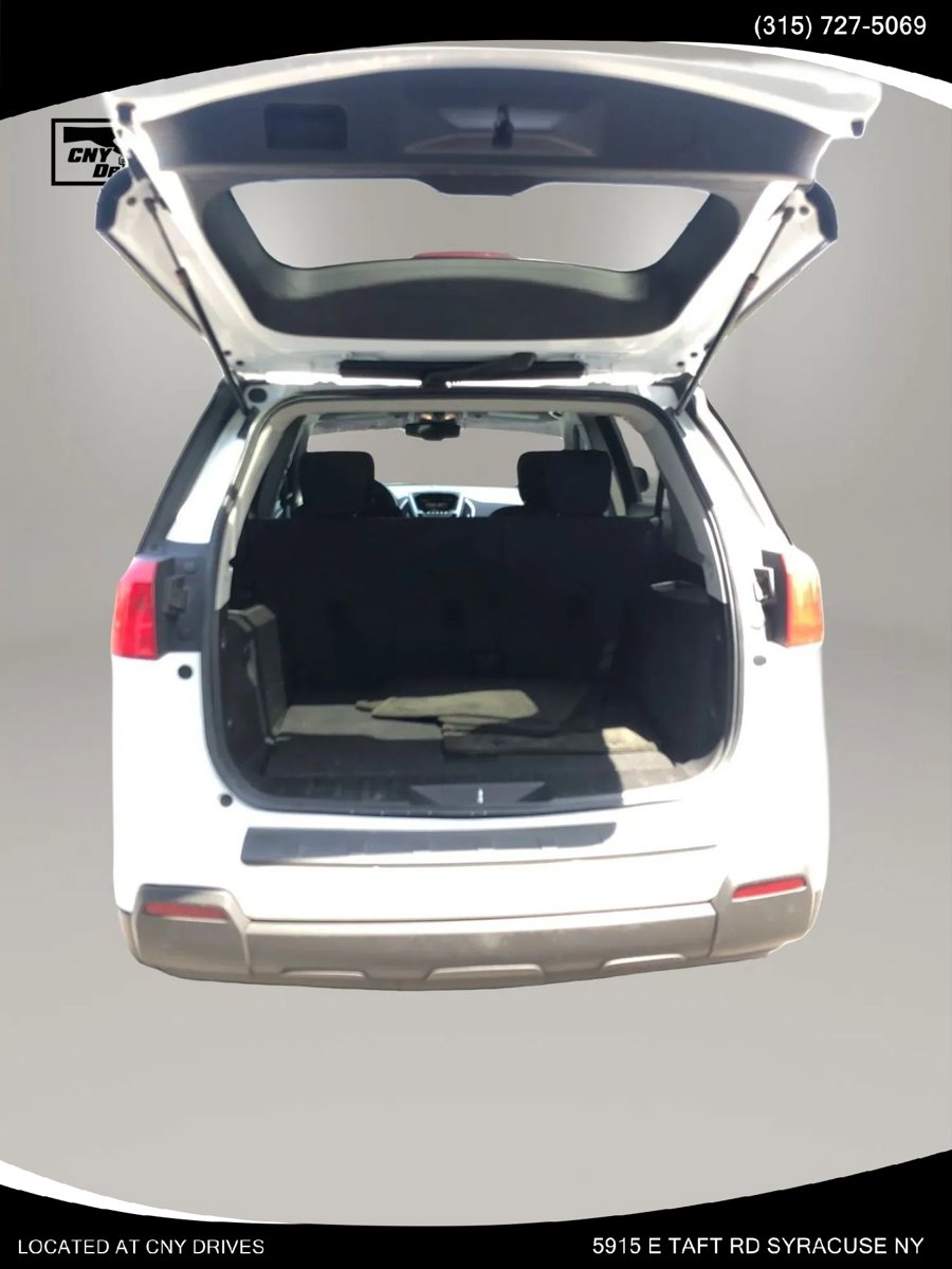 Used 2015 GMC Terrain SLE AWD/4WD image 13