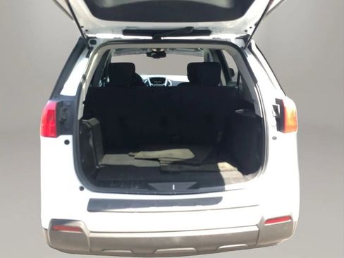 Used 2015 GMC Terrain SLE AWD/4WD image 13