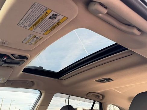 Used 2021 Subaru Outback Limited w/ Popular Package #2 image 29