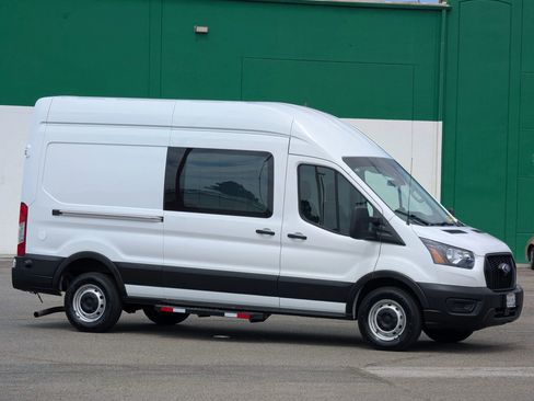 Used 2023 Ford Transit 250 148 High Roof RWD image 1