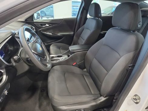 Used 2022 Chevrolet Malibu LT FWD image 14