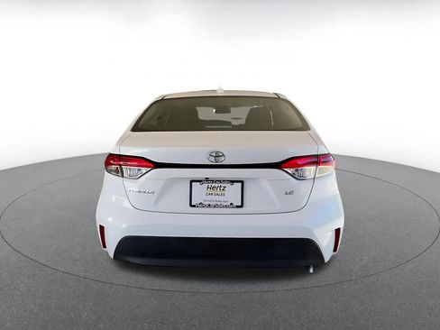 Used 2025 Toyota Corolla LE image 12