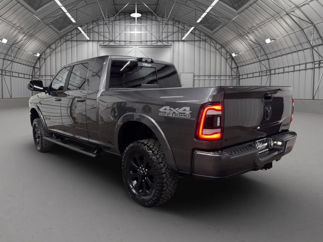 Used 2022 RAM 2500 Laramie w/ Night Edition AWD/4WD image 3