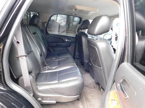 Used 2013 Chevrolet Tahoe LT w/ Luxury Package image 20