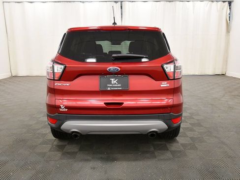 Used 2017 Ford Escape SE AWD/4WD image 6