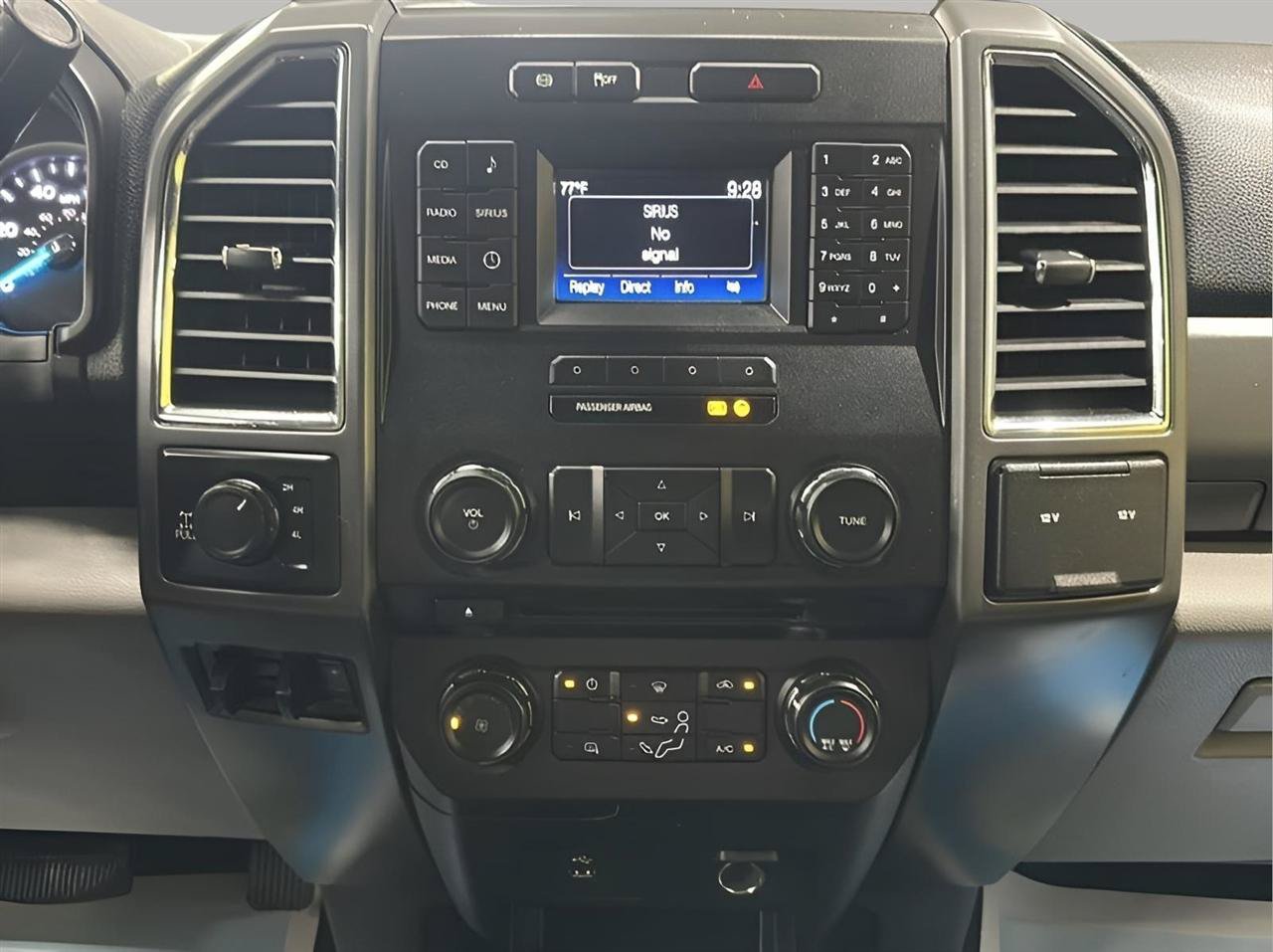 Used 2017 Ford F250 XLT w/ XLT Value Package AWD/4WD image 12