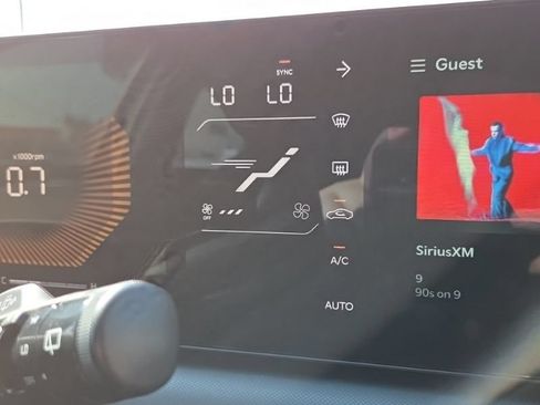 New 2026 Kia K4 EX FWD image 32