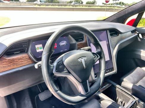 Used 2020 Tesla Model X Long Range AWD/4WD image 15