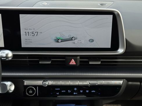 New 2025 Hyundai Ioniq 6 SE image 12