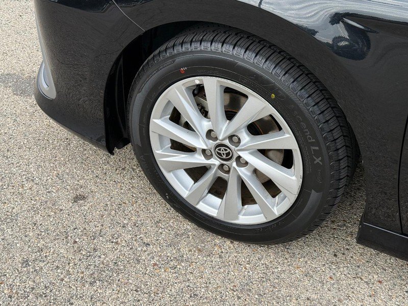 Used 2024 Toyota Camry LE FWD image 10